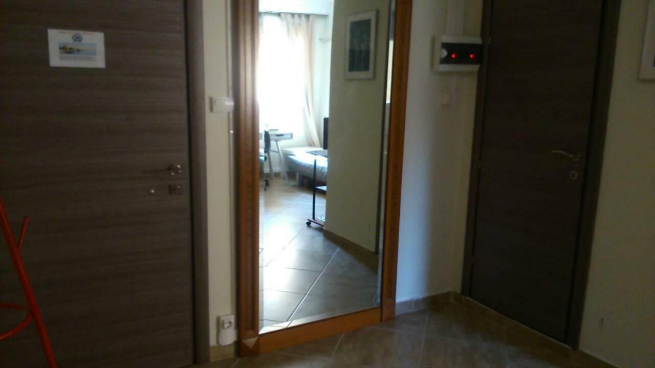 Kingsize Bed 2X2,20 Comfort Super Wifi 70 Mbps Studio! Thessaloníki Eksteriør bilde