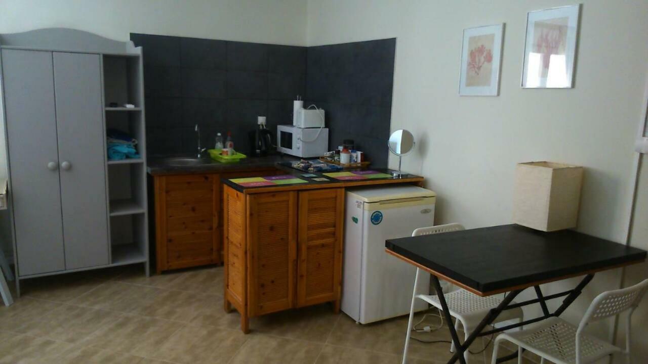 Kingsize Bed 2X2,20 Comfort Super Wifi 70 Mbps Studio! Thessaloníki Eksteriør bilde